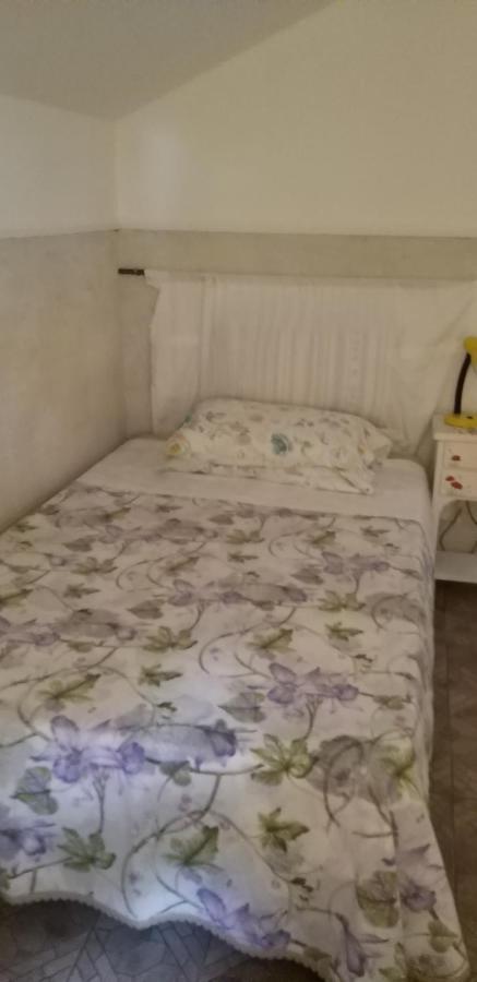 La Finestra Sul Cortile Bed & Breakfast Pomezia Eksteriør bilde