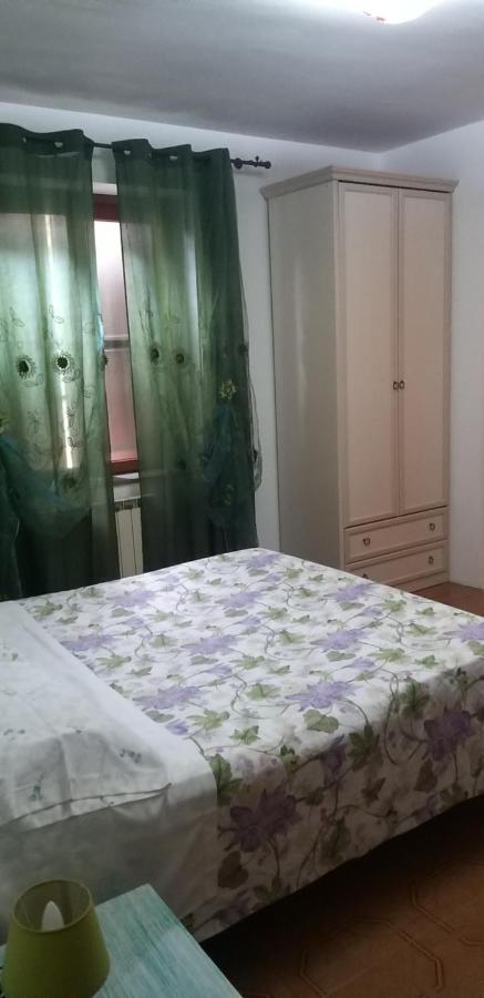 La Finestra Sul Cortile Bed & Breakfast Pomezia Eksteriør bilde